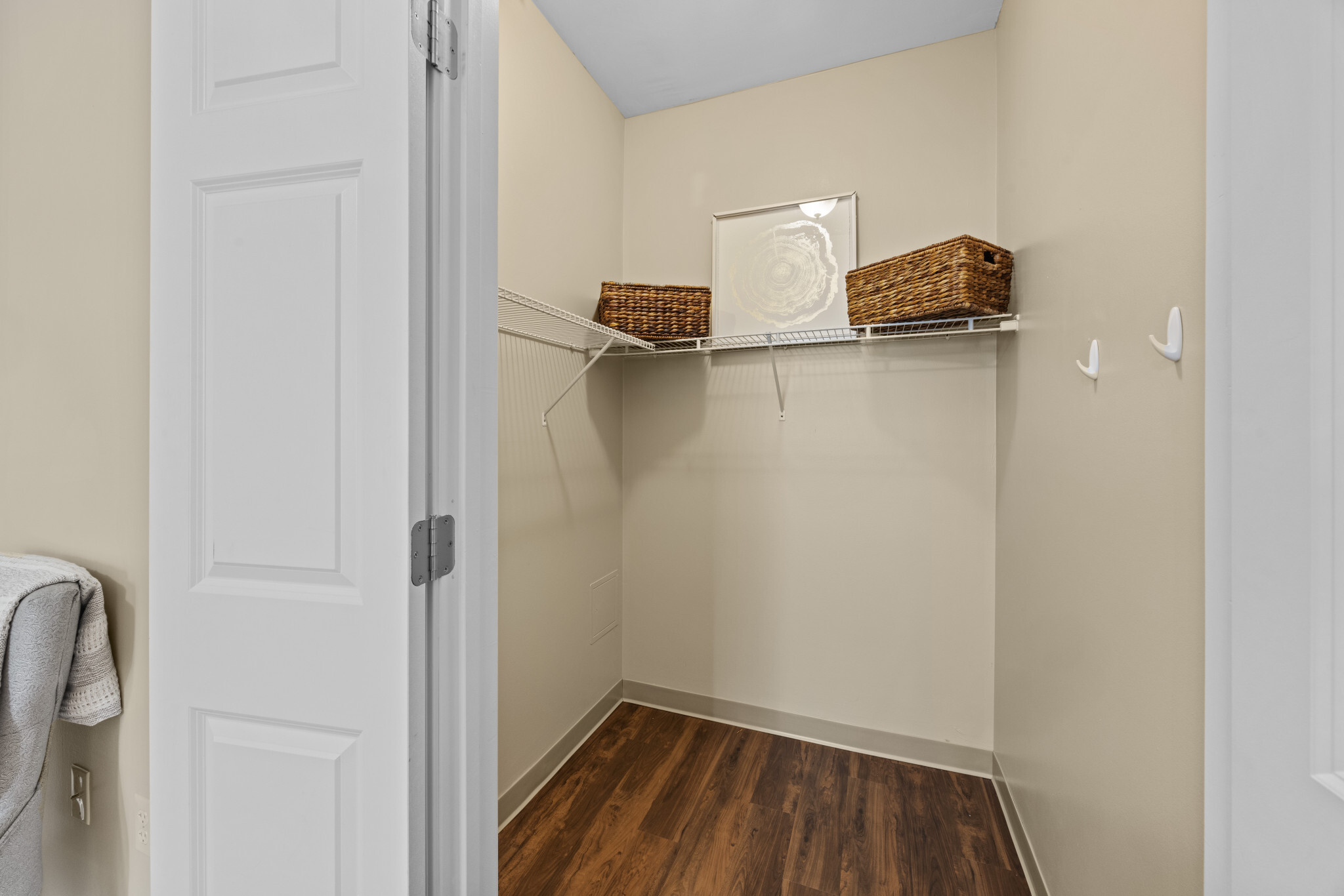 9601_North_Tullis_Drive_021-1