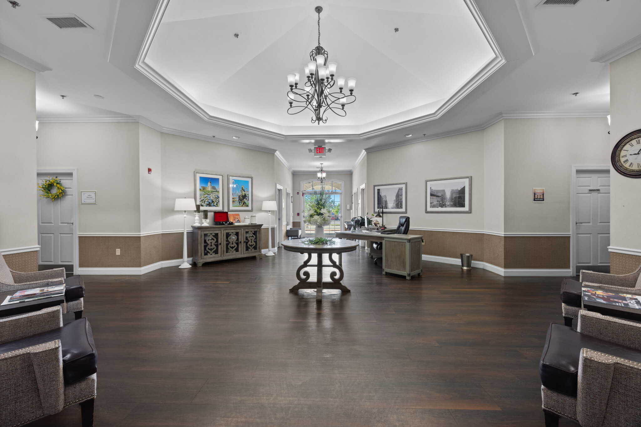 9601_North_Tullis_Drive_033